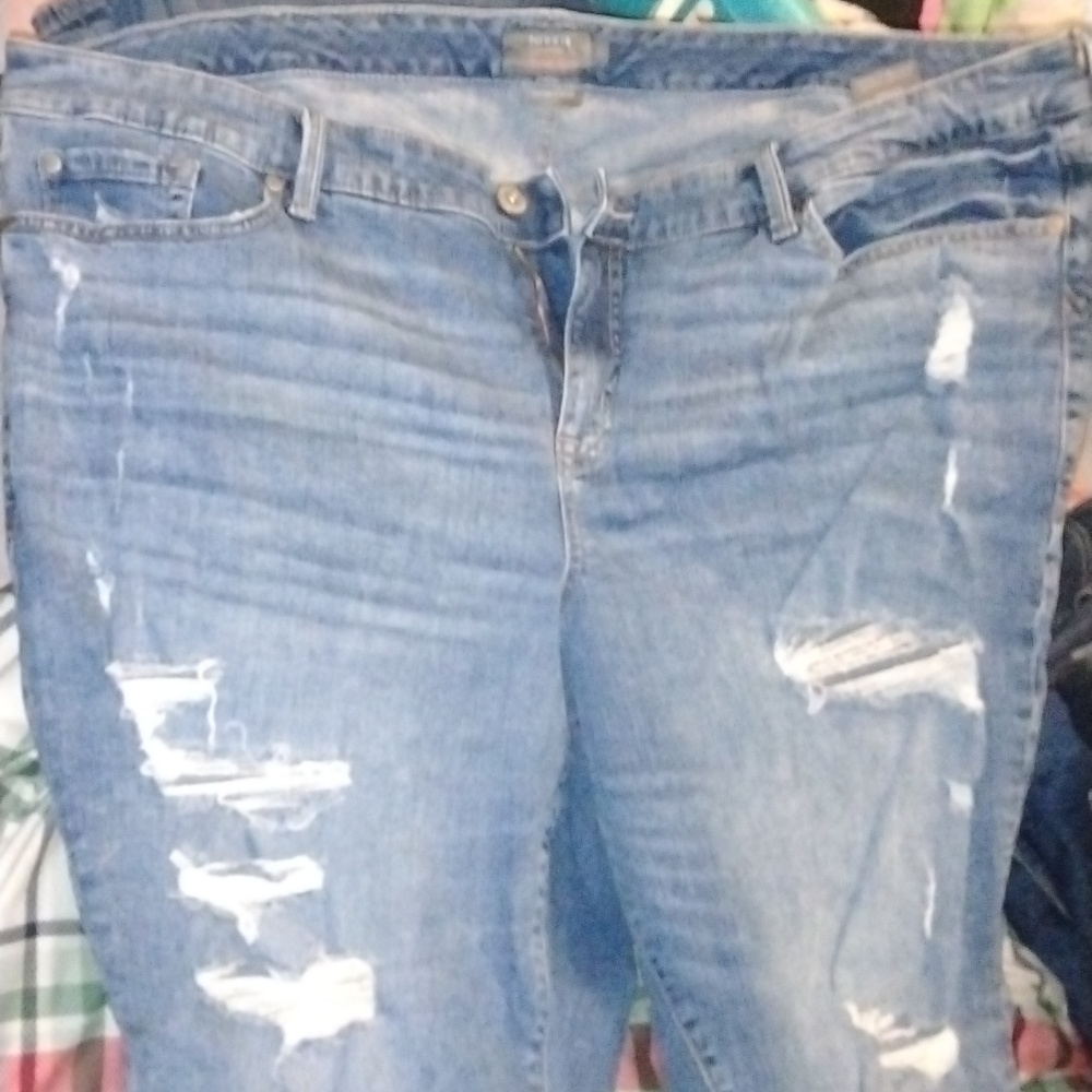 Torrid "Feel the fit" boyfriend straight vintage stretch jeans size 26R